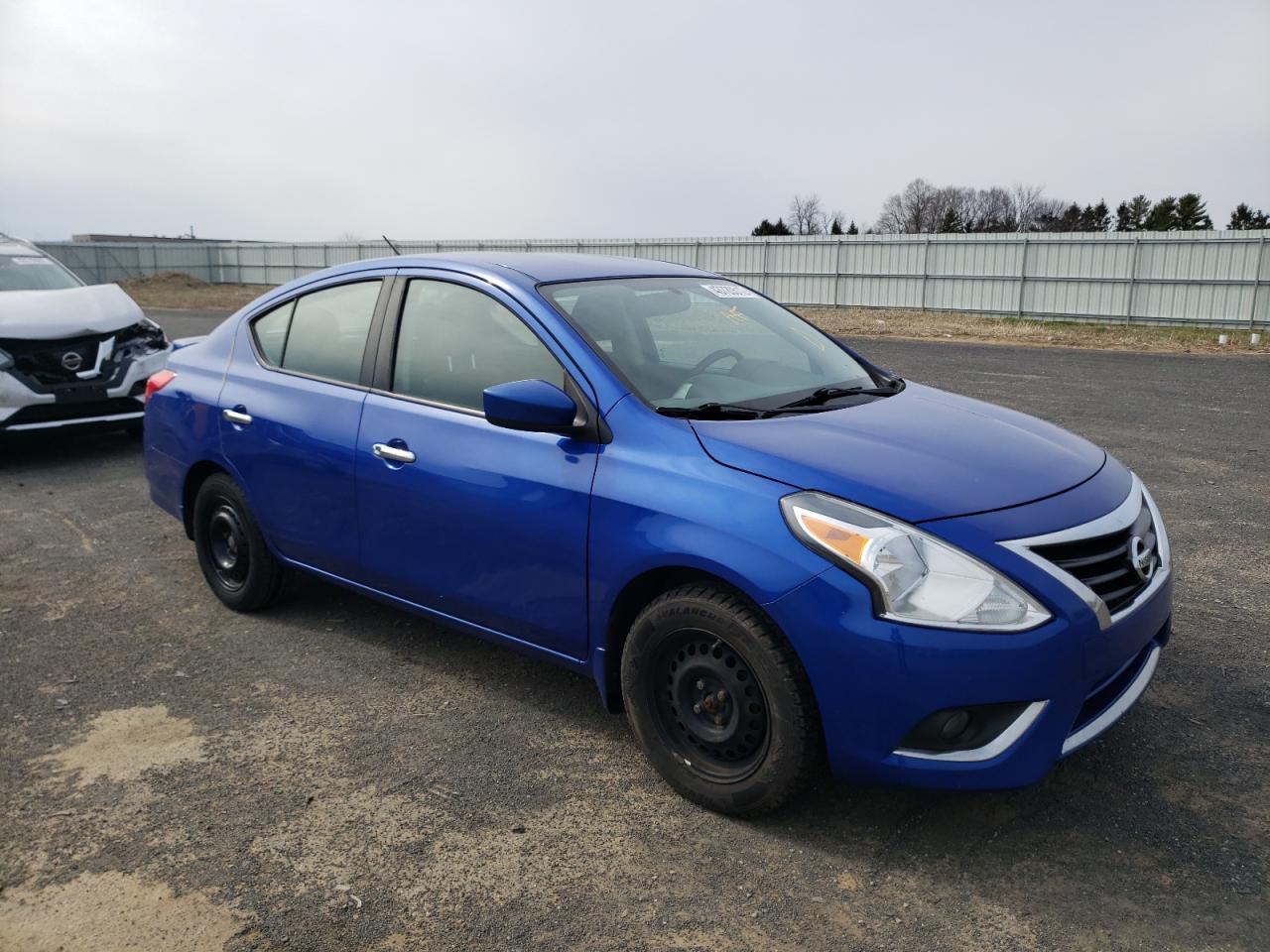 NISSAN VERSA S 2016 with VIN 3N1CN7AP5GL886285 - Photo from auction