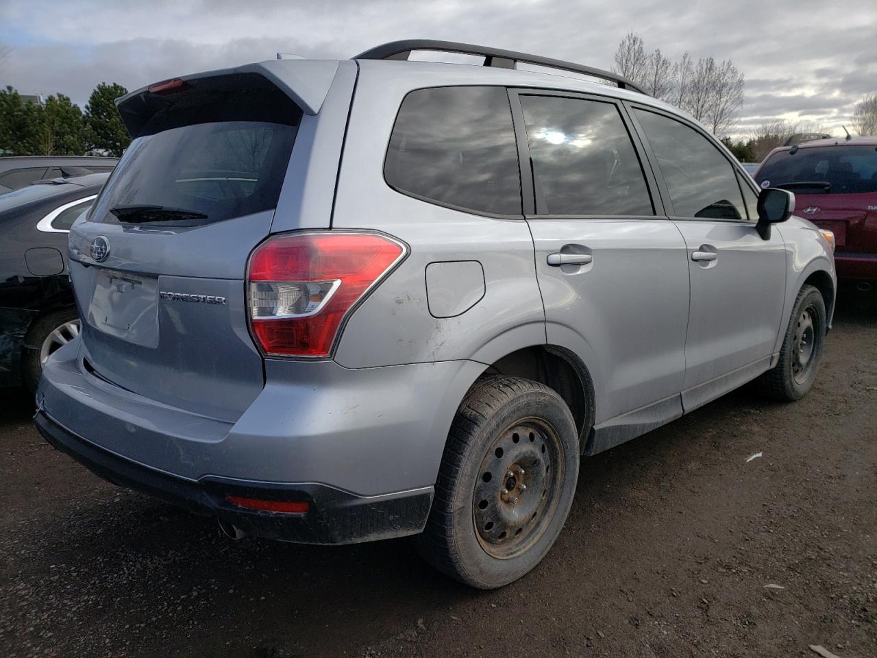 Photo 17 from auction – 2016 SUBARU FORESTER 2 with VIN JF2SJCHC7GG454898