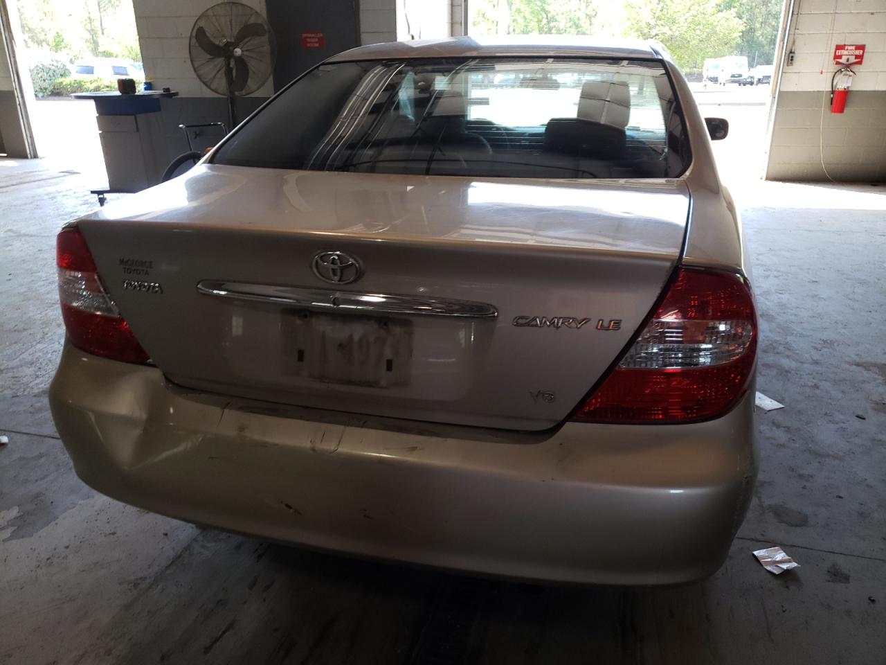 Photo 9 from auction – 2003 TOYOTA CAMRY LE with VIN 4T1BF30K93U554043