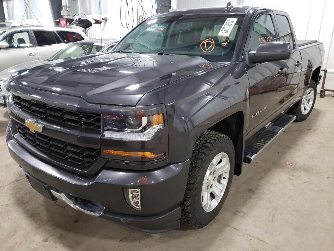 Photo 2 from auction – 2016 CHEVROLET SILVERADO with VIN 1GCVKREC7GZ108337