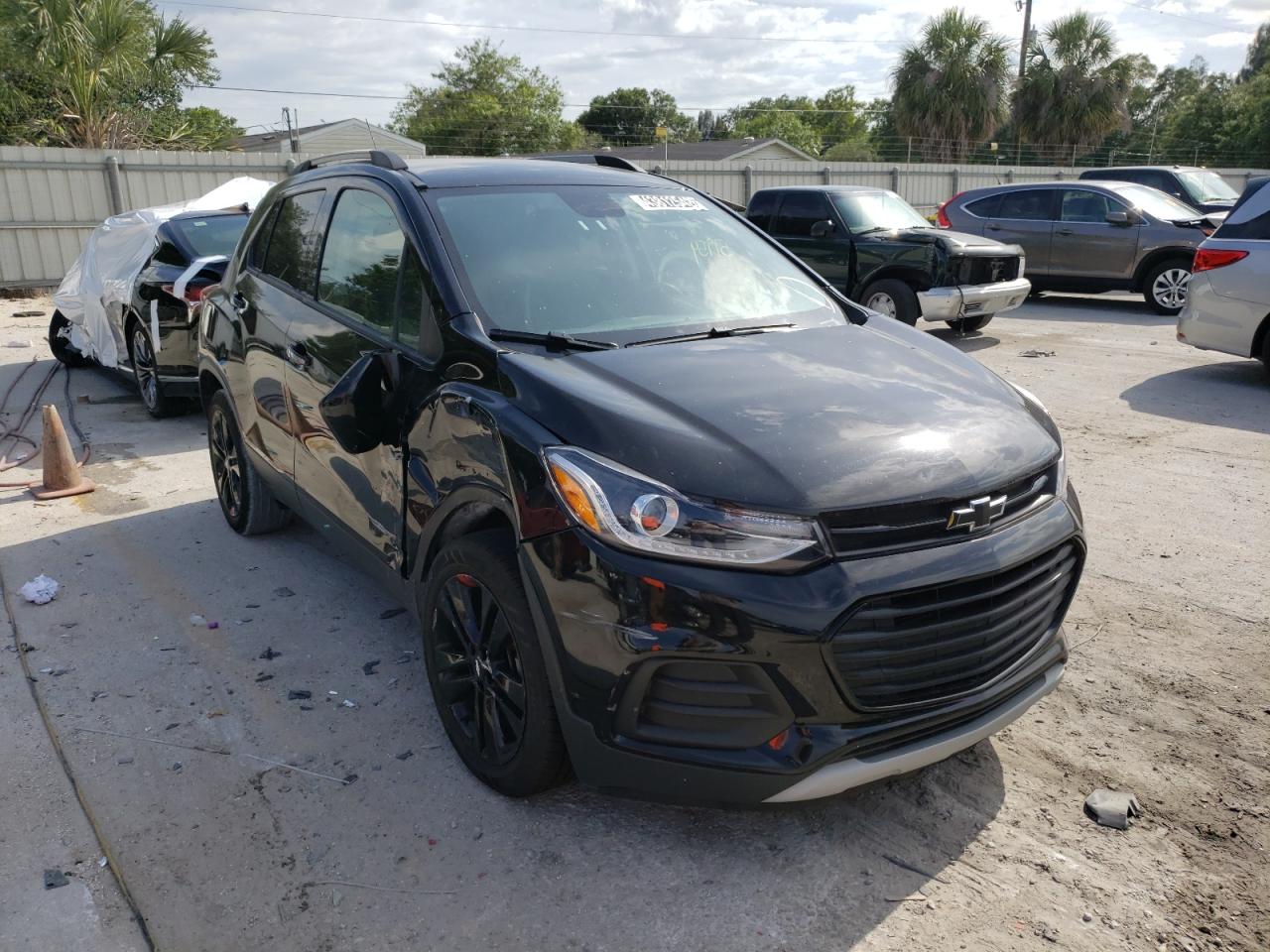 CHEVROLET TRAX 1LT 2018 with VIN 3GNCJLSB4JL292533 - Photo from auction