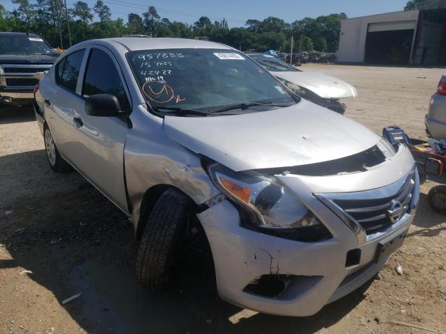 NISSAN VERSA S 2015 with VIN 3N1CN7AP6FL957833 - Photo from auction
