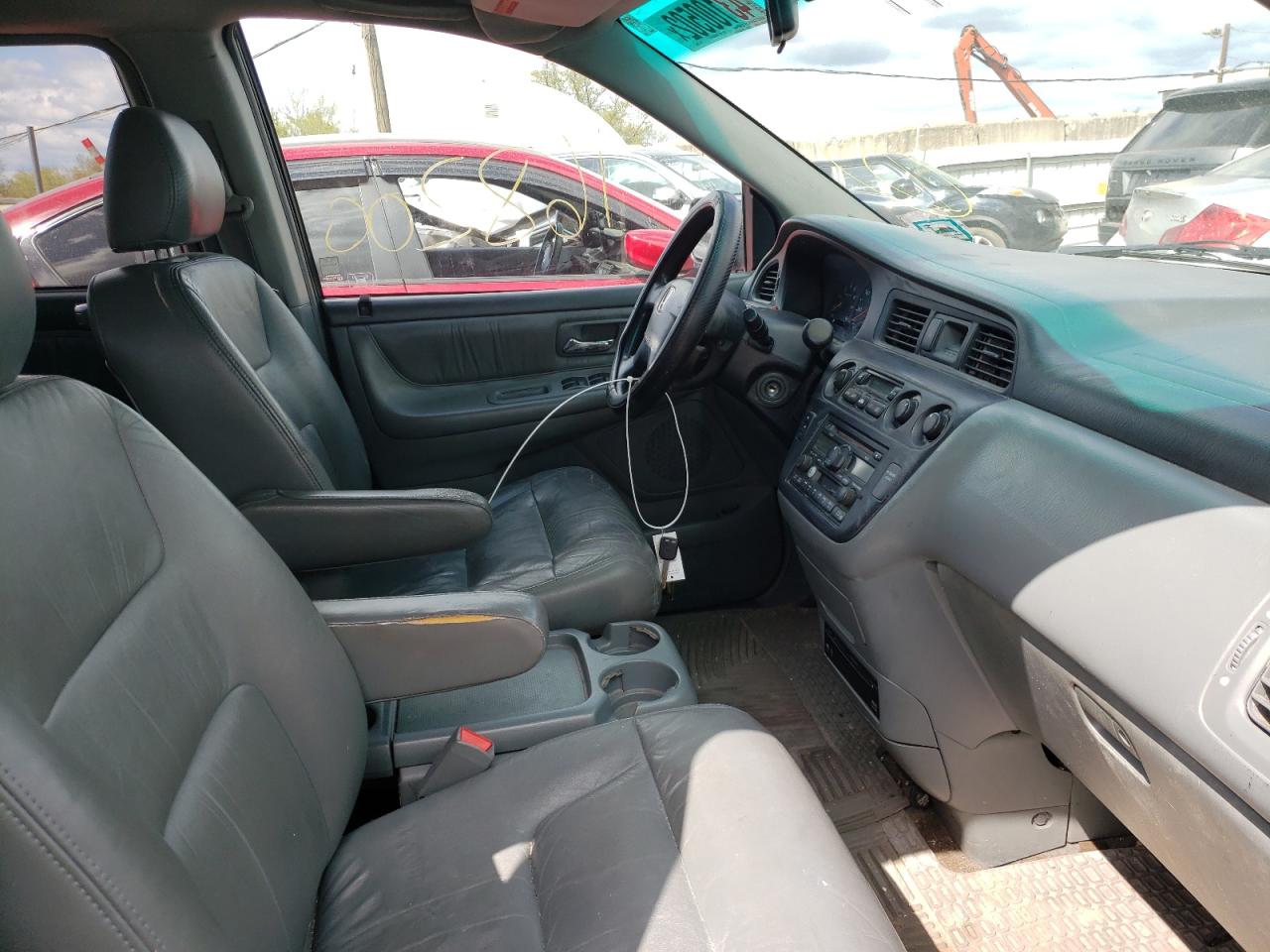 Zdjęcie 5 z aukcji – 2003 HONDA ODYSSEY EX z VIN 5FNRL18063B069502
