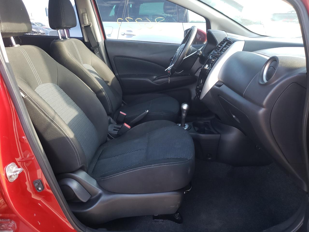 Photo 5 from auction – 2015 NISSAN VERSA NOTE with VIN 3N1CE2CP4FL410771