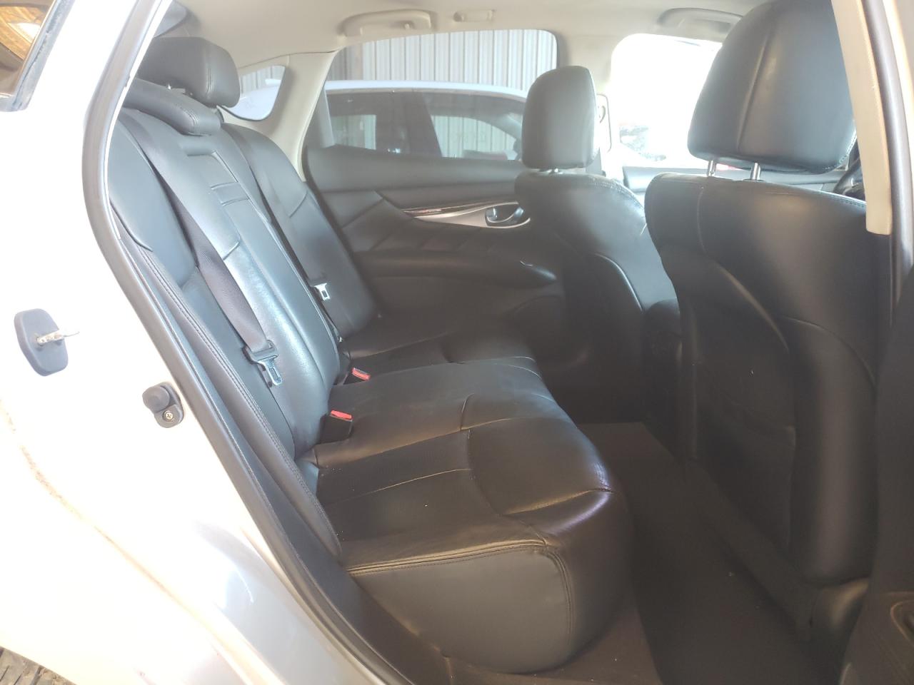 Photo 6 from auction – 2012 INFINITI M37 with VIN JN1BY1AP7CM333573
