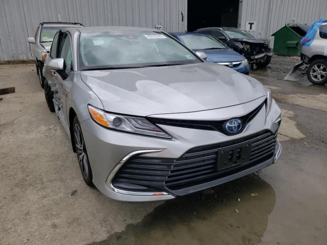 Photo 1 from auction – 2021 TOYOTA CAMRY XLE with VIN 4T1F31AK2MU548244