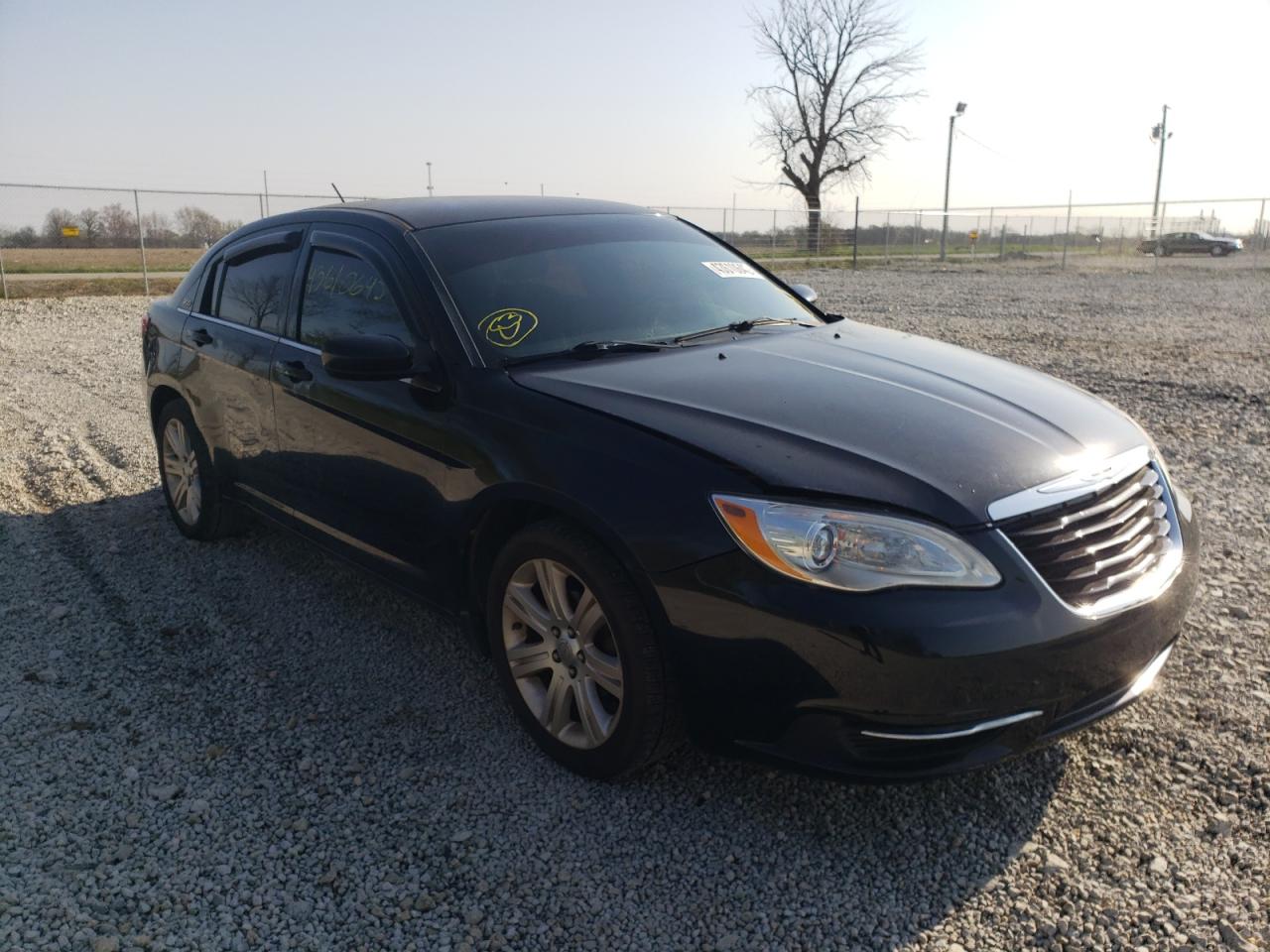 CHRYSLER 200 LX 2013 with VIN 1C3CCBAB2DN704715 - Photo from auction