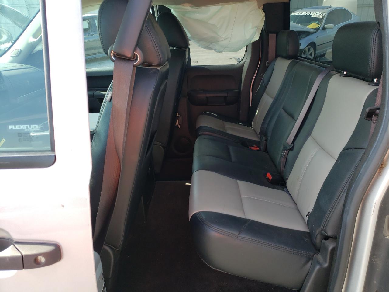 Photo 6 from auction – 2013 CHEVROLET SILVERADO with VIN 1GCRCSEA0DZ213771