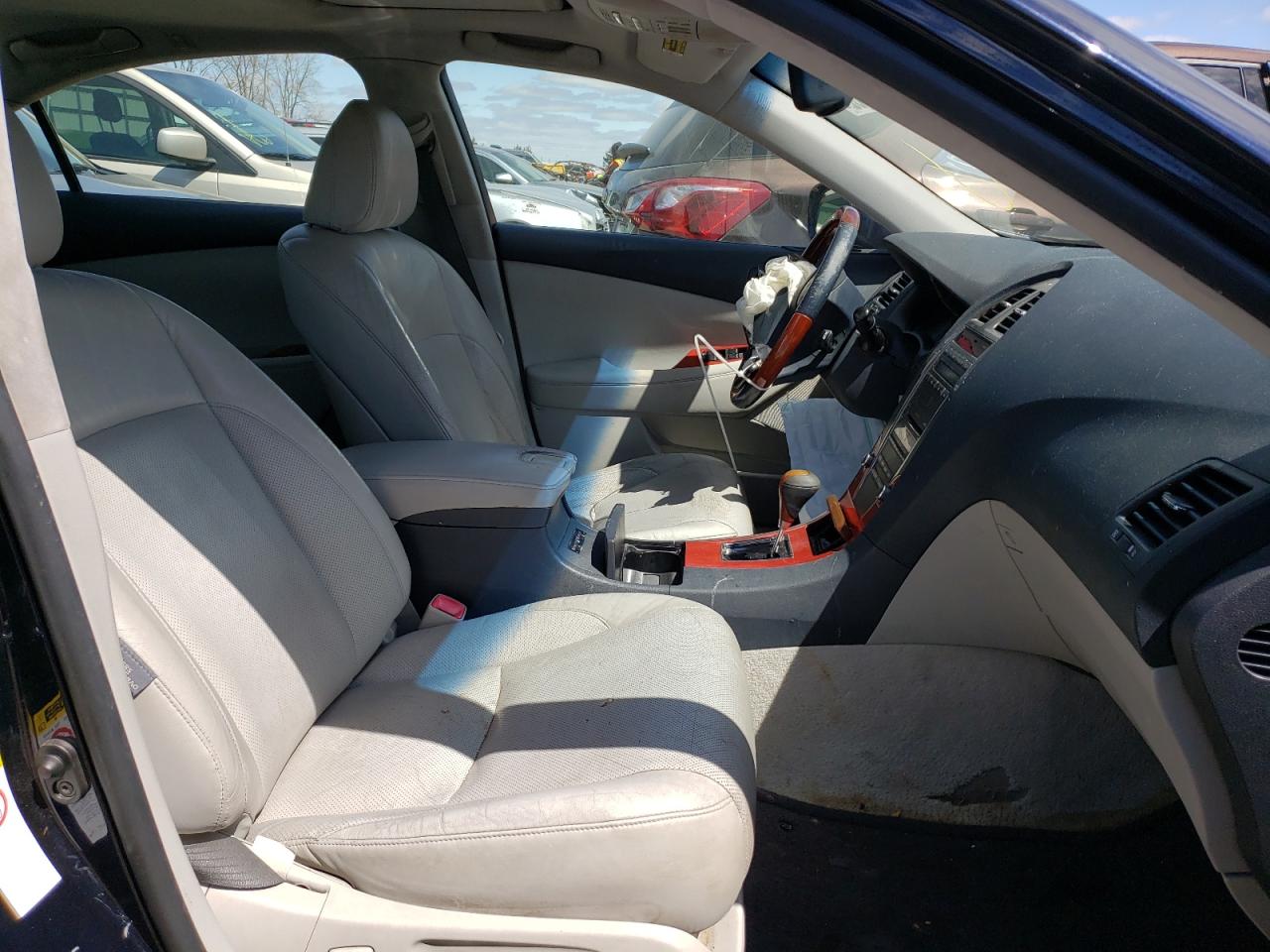 Photo 5 from auction – 2007 LEXUS ES 350 with VIN JTHBJ46GX72139986