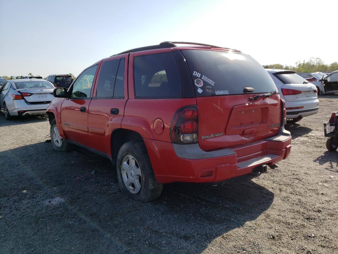 Photo 3 from auction – 2002 CHEVROLET TRAILBLAZE with VIN 1GNDT13S422342450