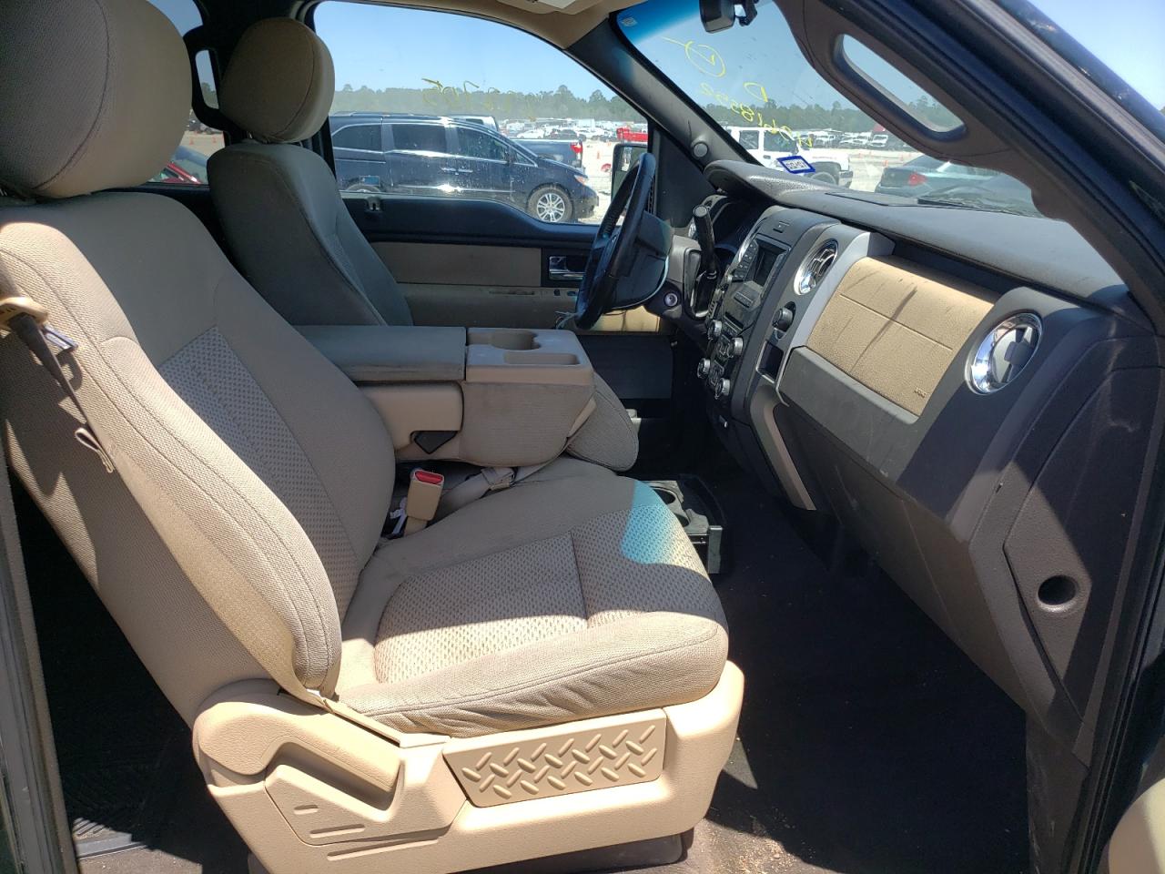 Photo 5 from auction – 2013 FORD F150 SUPER with VIN 1FTFW1CFXDFC11787