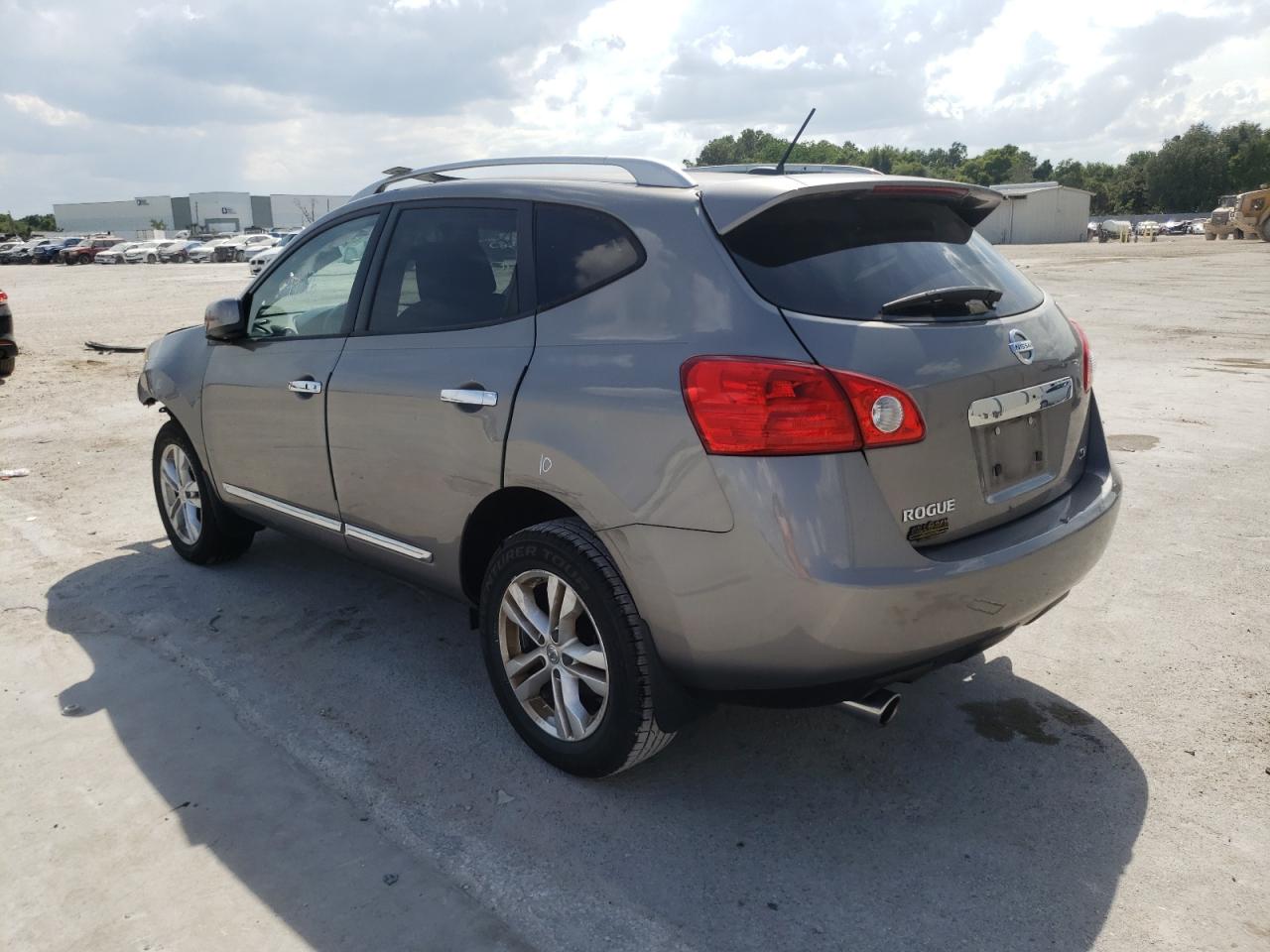 Photo 3 from auction – 2012 NISSAN ROGUE S with VIN JN8AS5MT8CW275685