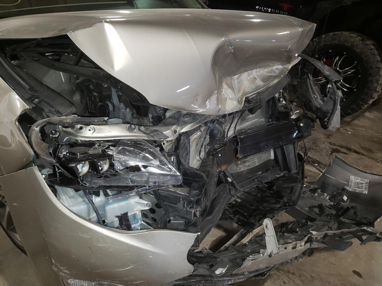 Photo 9 from auction – 2014 TOYOTA AVALON BAS with VIN 4T1BK1EB5EU090759