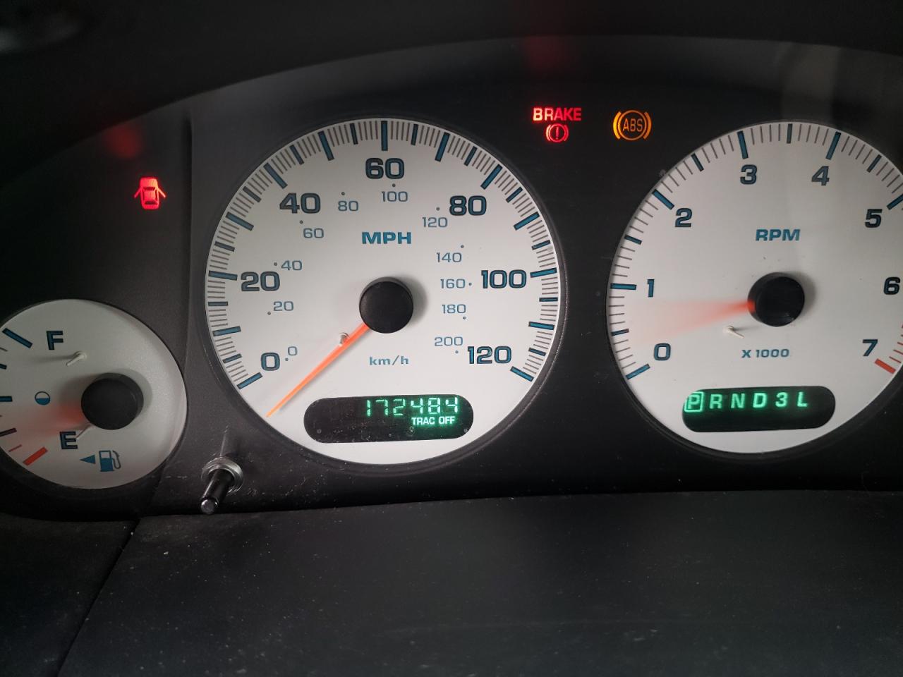 Photo 9 from auction – 2001 DODGE GRAND CARA with VIN 2B4GP74L81R292590