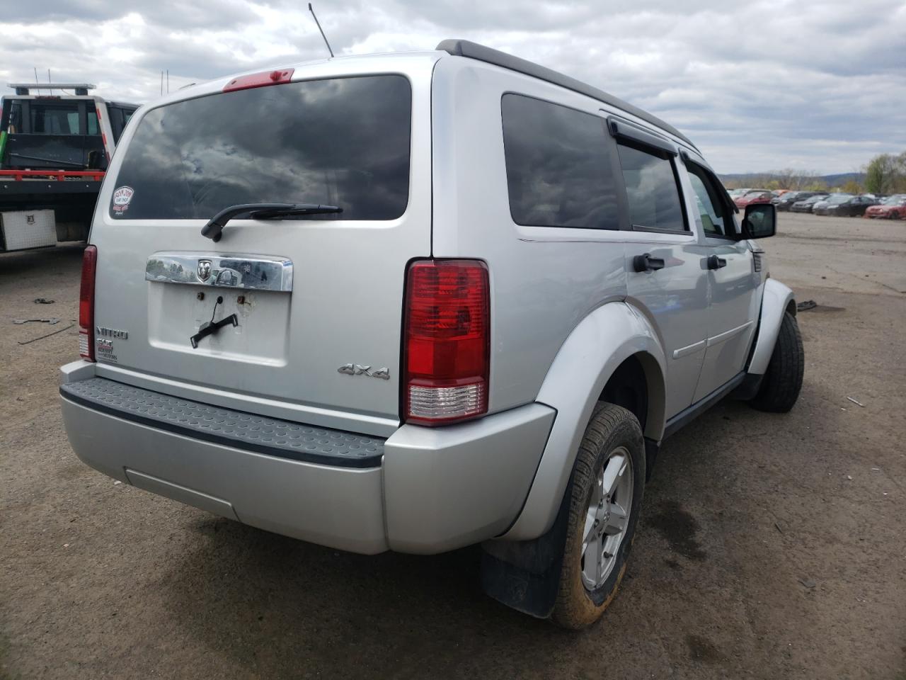 Photo 4 from auction – 2007 DODGE NITRO SLT with VIN 1D8GU58KX7W560106