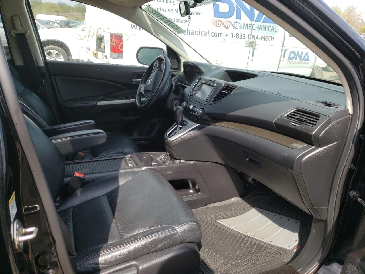 Photo 5 from auction – 2014 HONDA CR-V EXL with VIN 2HKRM4H78EH646899