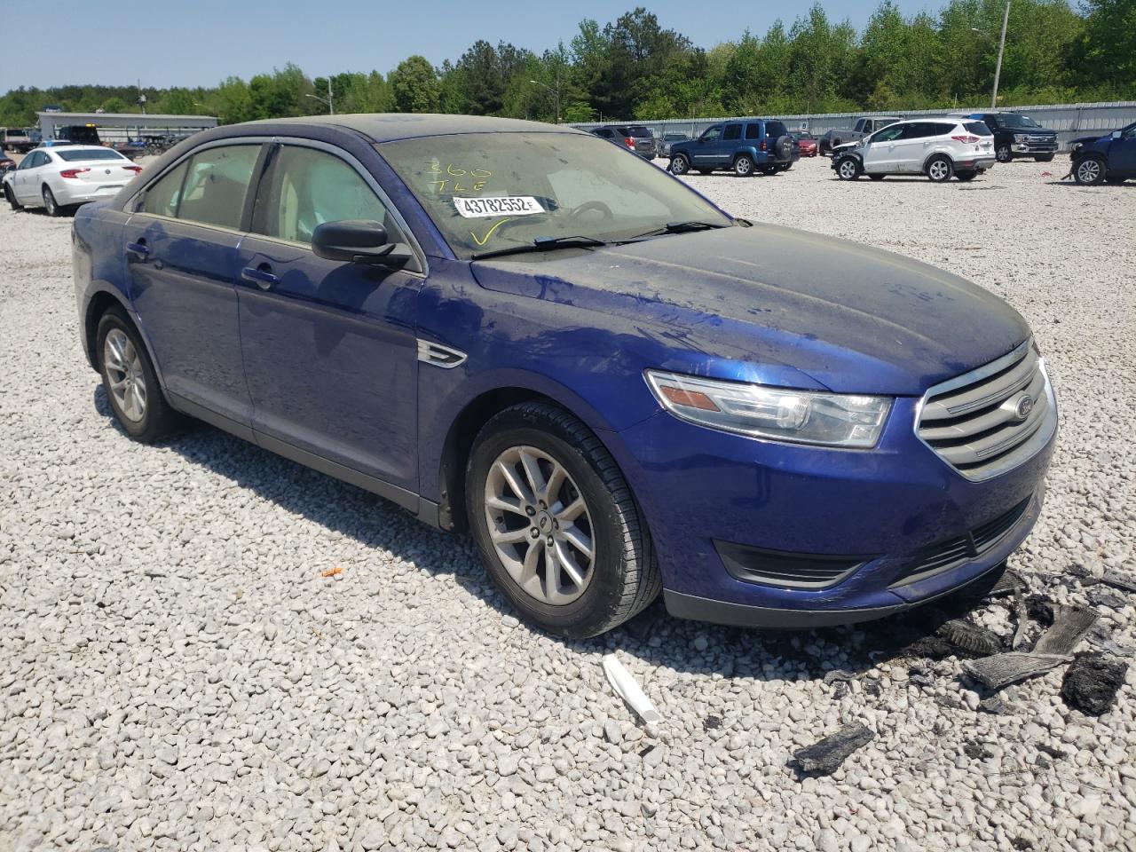 FORD TAURUS SE 2013 with VIN 1FAHP2D85DG198507 - Photo from auction
