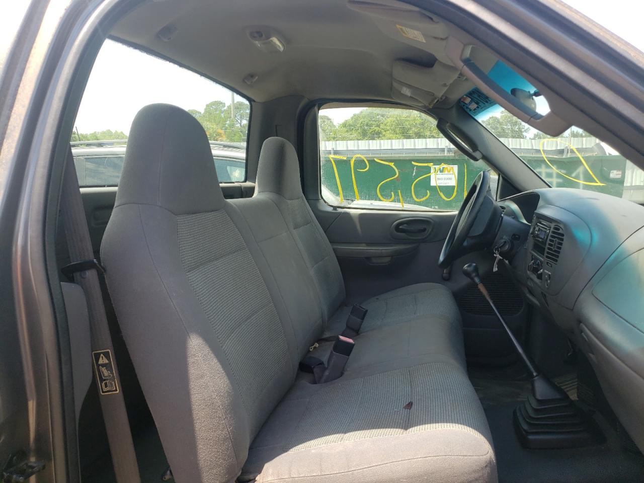 Photo 5 from auction – 2002 FORD F150 with VIN 1FTRF17282NB02686