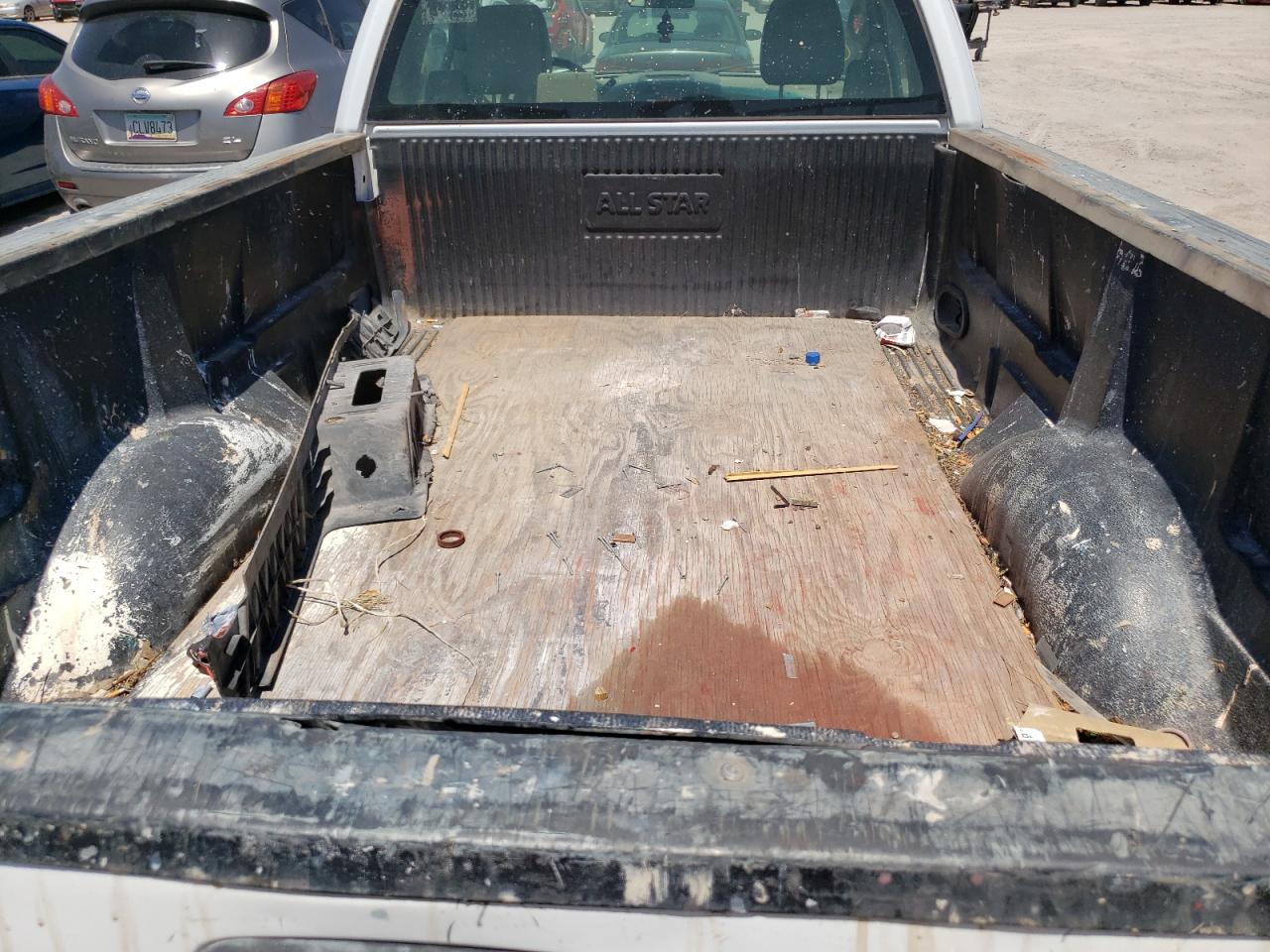 Photo 6 from auction – 2005 FORD F150 with VIN 1FTRF12W35NA36174