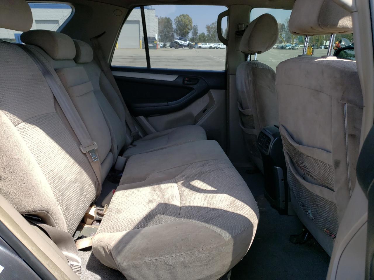 Photo 6 from auction – 2003 TOYOTA 4RUNNER SR with VIN JTEZT14R430008115