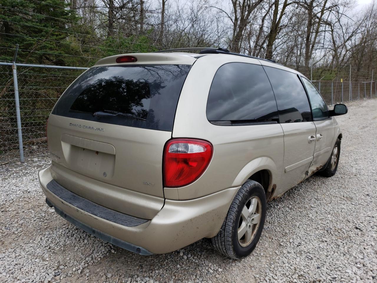 Photo 4 from auction – 2006 DODGE GRAND CARA with VIN 2D4GP44L26R767355
