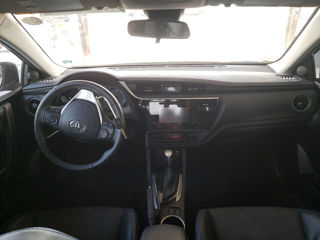 Photo 9 from auction – 2017 TOYOTA COROLLA L with VIN 5YFBURHE5HP649408