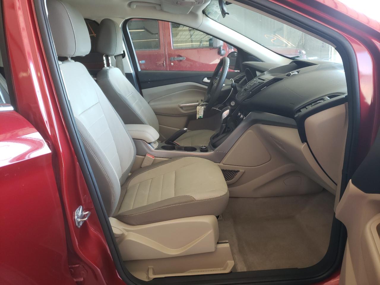 Photo 5 from auction – 2015 FORD ESCAPE SE with VIN 1FMCU0G70FUC58925