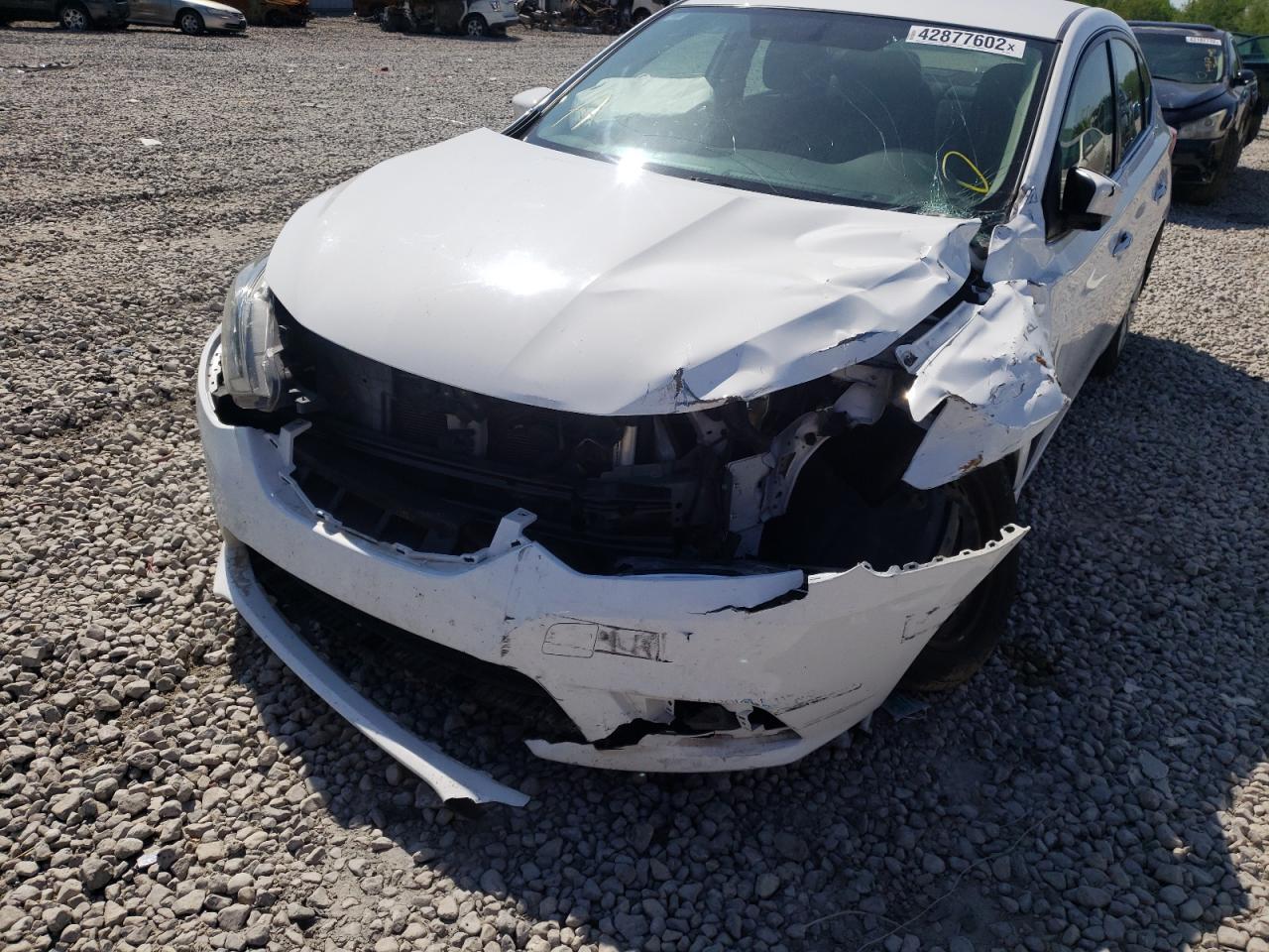 Photo 9 from auction – 2017 NISSAN SENTRA S with VIN 3N1AB7AP1HY220433