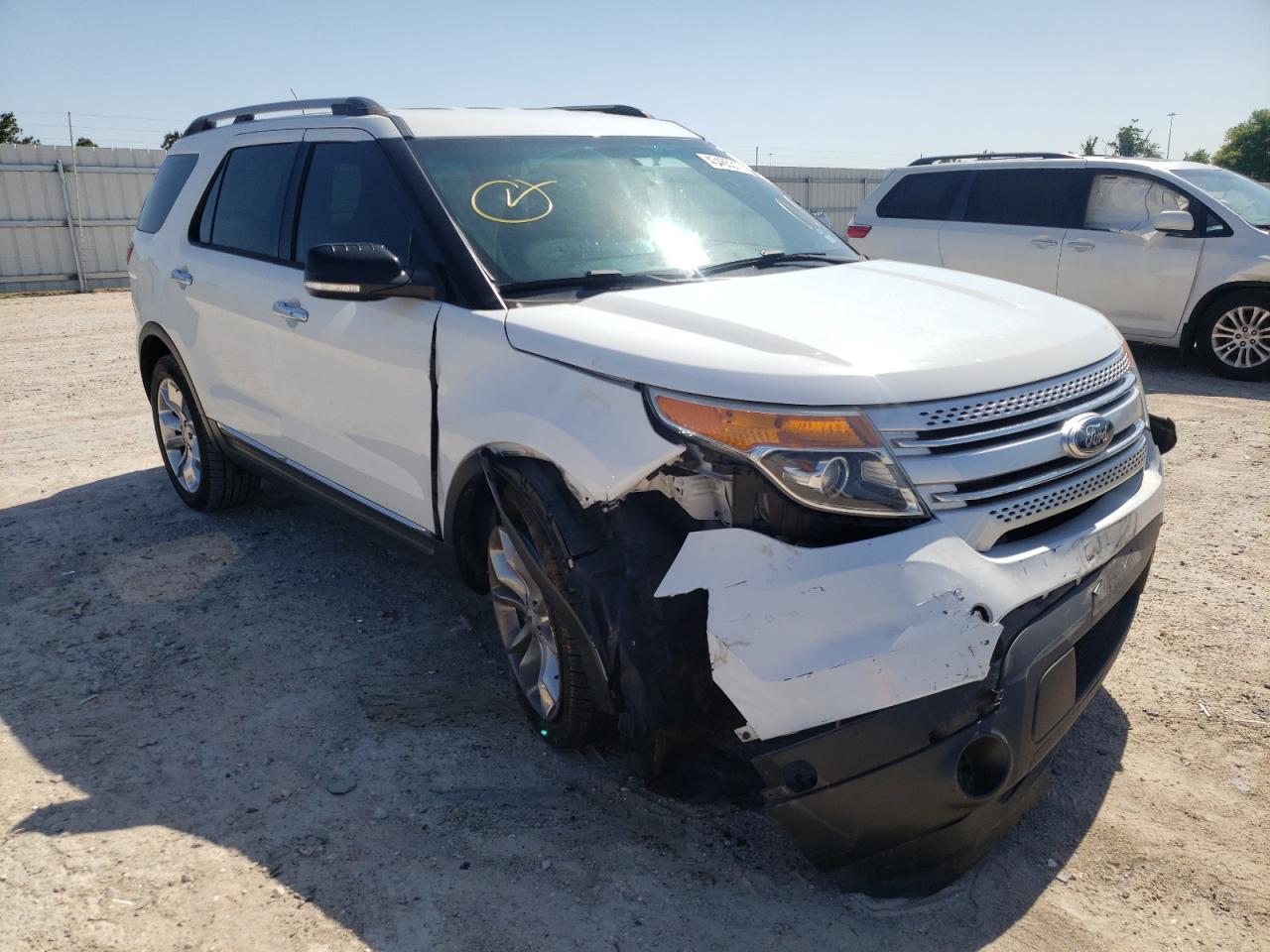 FORD EXPLORER X 2015 with VIN 1FM5K7D82FGC37464 - Photo from auction