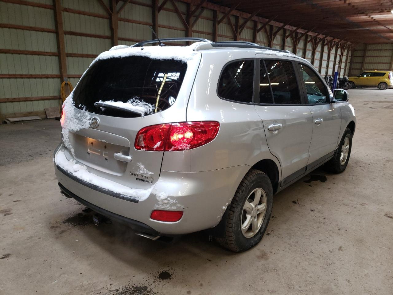 Photo 4 from auction – 2007 HYUNDAI SANTA FE G with VIN 5NMSG73E07H012728