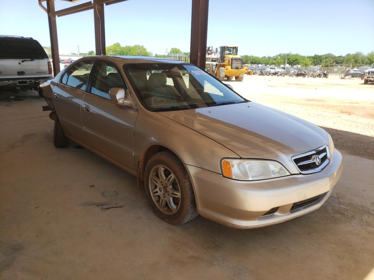 Фото 1 с аукциона – 2000 ACURA 3.2TL с VIN 19UUA5665YA032196