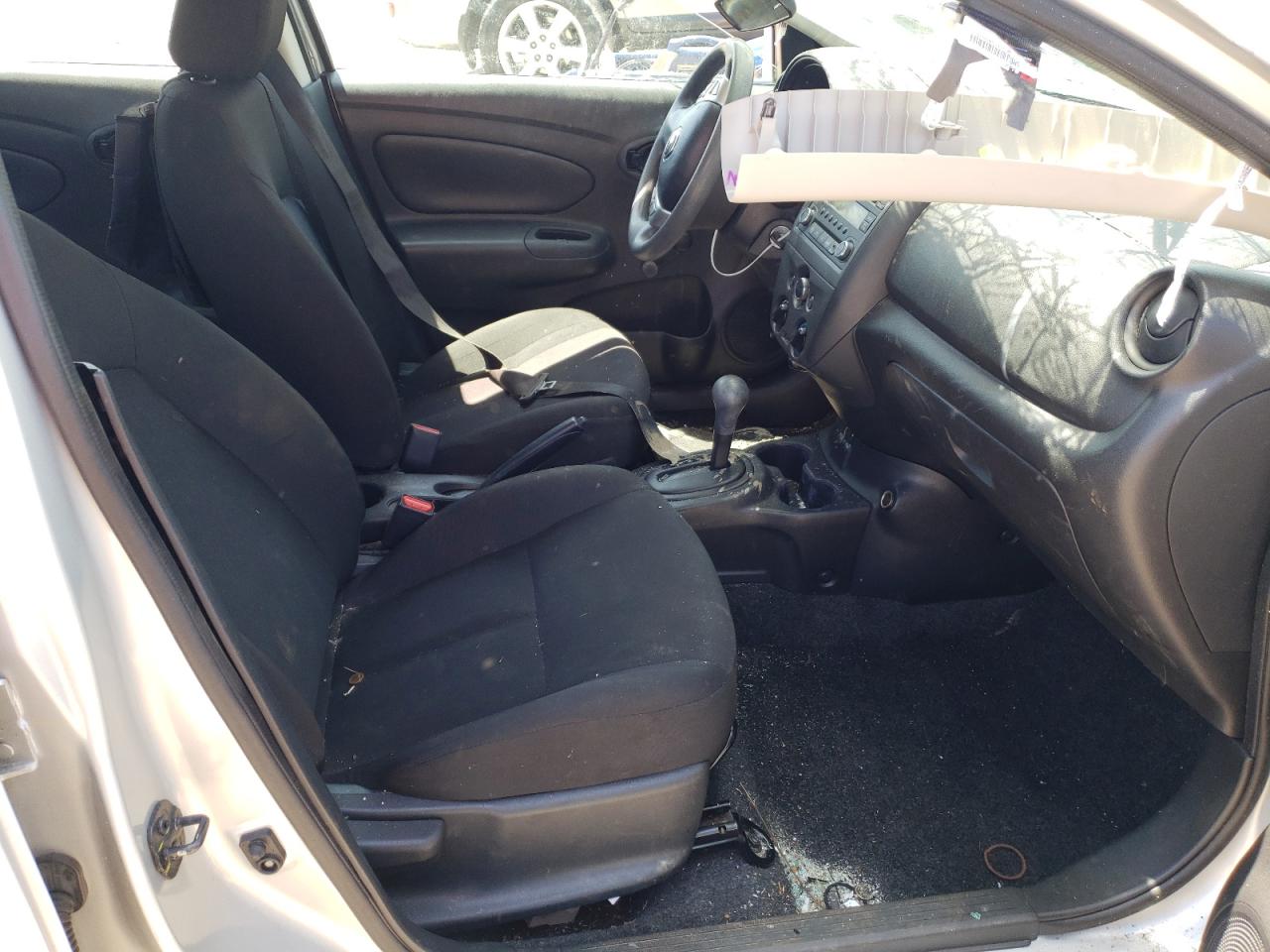 Photo 5 from auction – 2018 NISSAN VERSA S with VIN 3N1CN7AP6JL856106