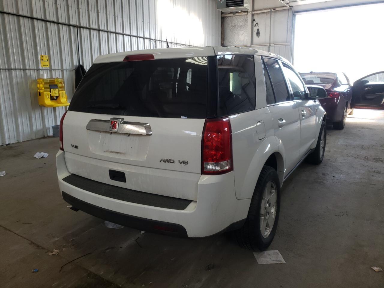Photo 4 from auction – 2007 SATURN VUE with VIN 5GZCZ634X7S810219