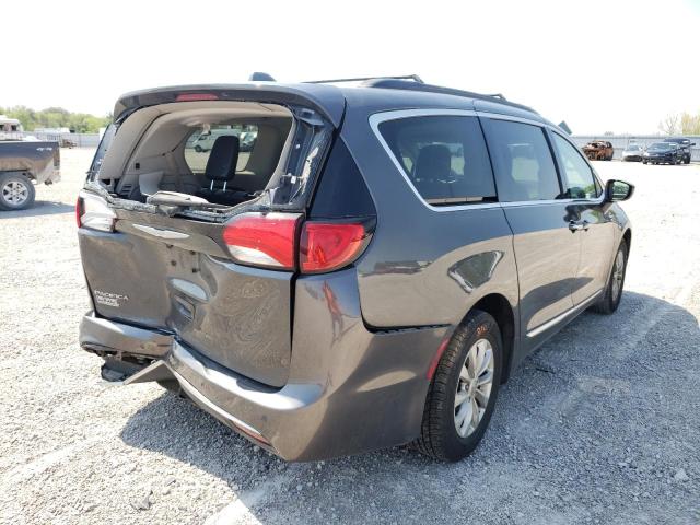 Photo 4 from auction – 2017 CHRYSLER PACIFICA T with VIN 2C4RC1BG2HR505425