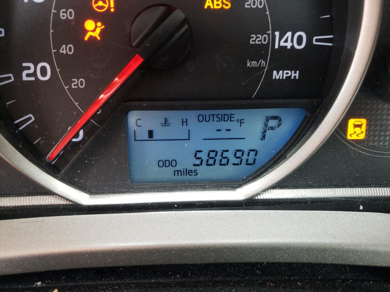 Photo 8 from auction – 2015 TOYOTA RAV4 XLE with VIN 2T3WFREV4FW202376