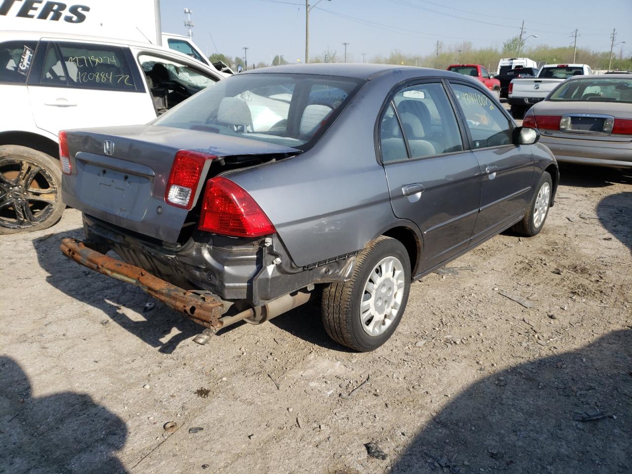 Photo 4 from auction – 2005 HONDA CIVIC LX with VIN 2HGES16545H569740