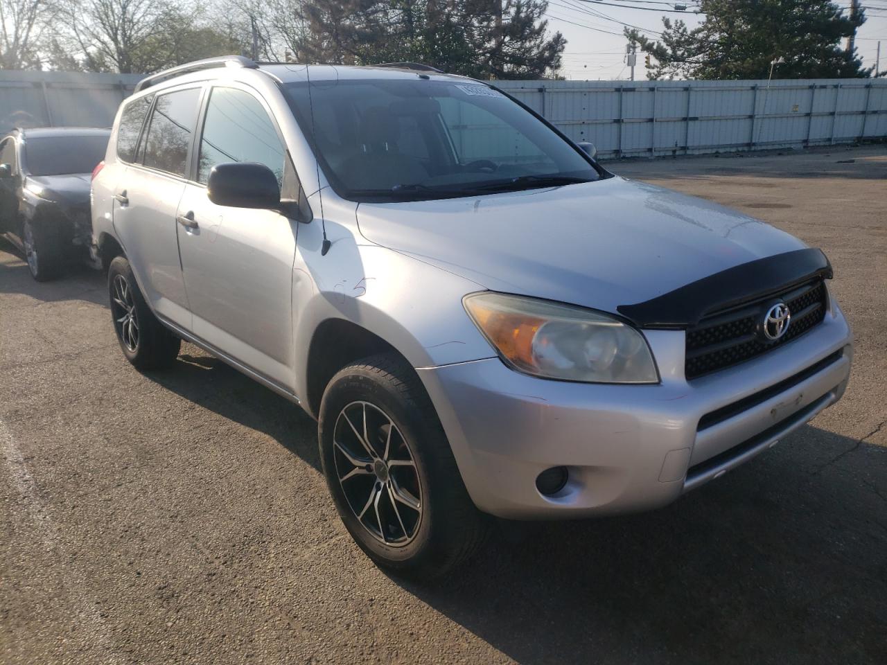 TOYOTA RAV4 2007 with VIN JTMBD33V975082135 - Photo from auction