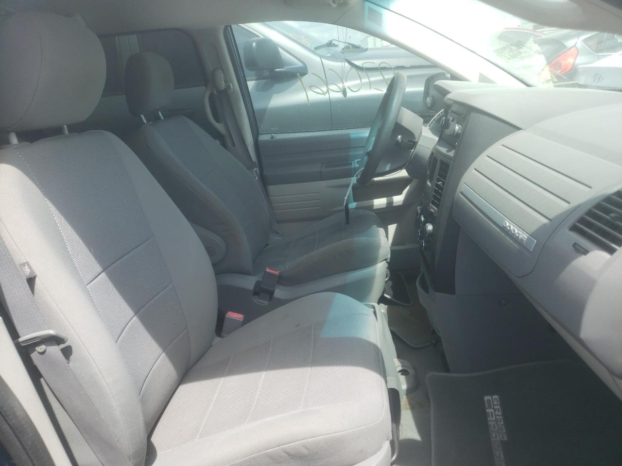 Photo 5 from auction – 2009 DODGE GRAND CARA with VIN 2D8HN44E29R625828