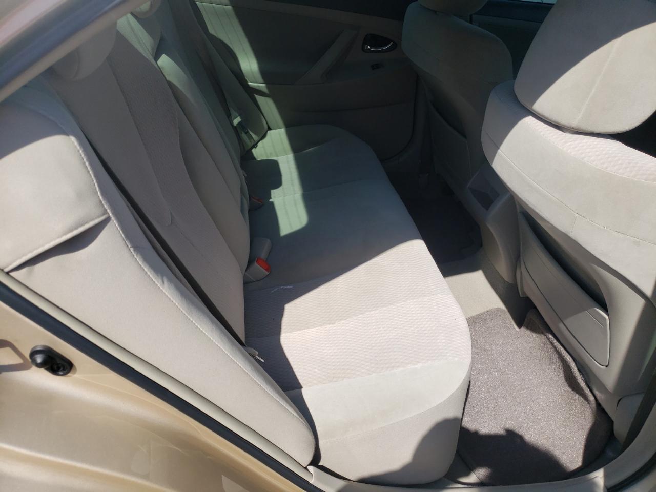 Foto 6 de la subasta – 2011 TOYOTA CAMRY BASE con VIN 4T4BF3EK4BR099681