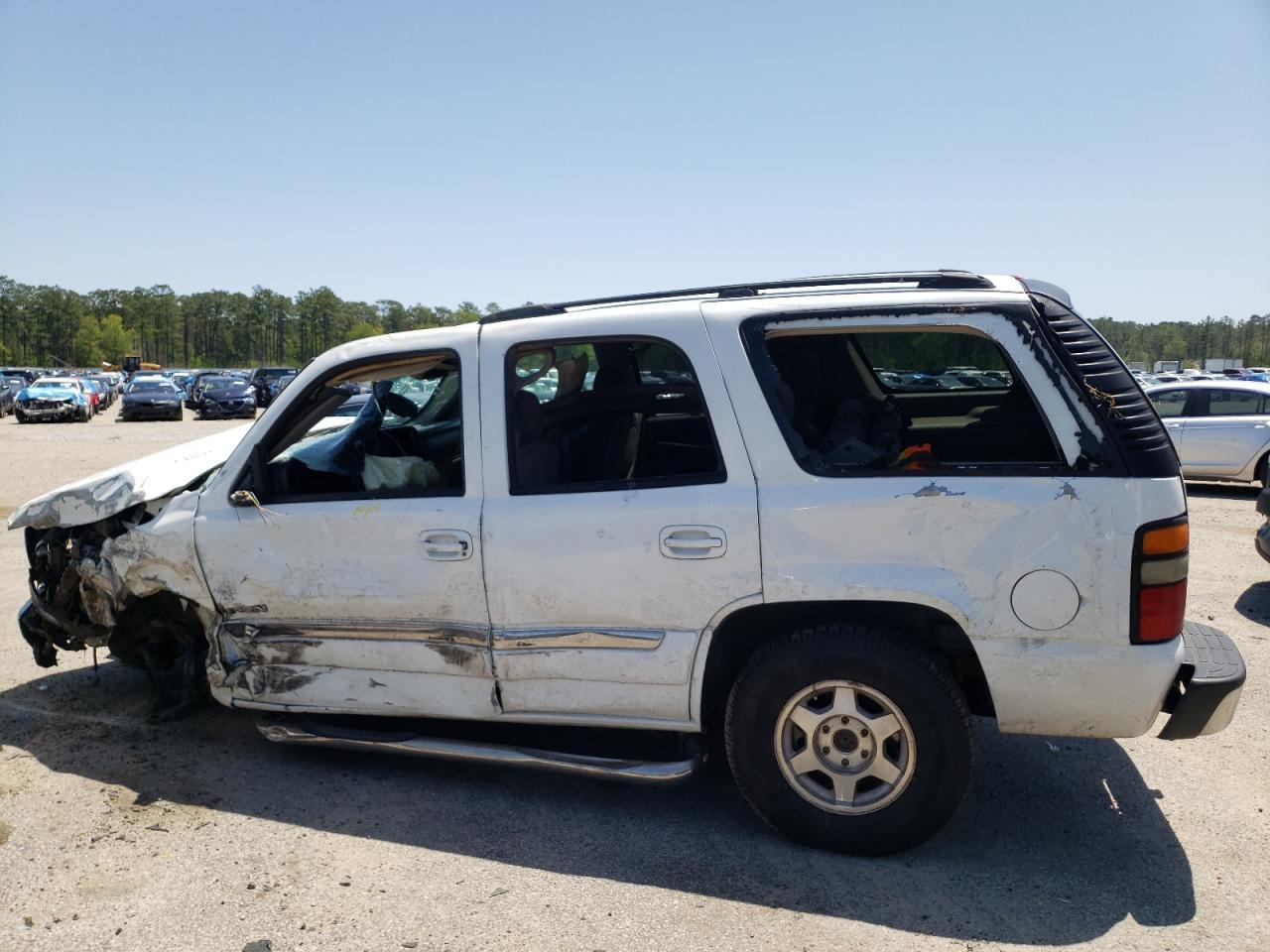 Photo 9 from auction – 2005 GMC YUKON with VIN 1GKEC13V45J224615