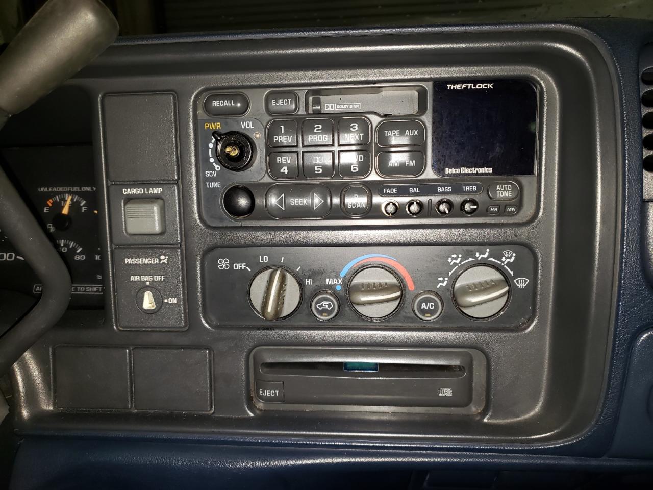 Photo 9 from auction – 1997 GMC SIERRA C15 with VIN 1GTEC19R4VE560246