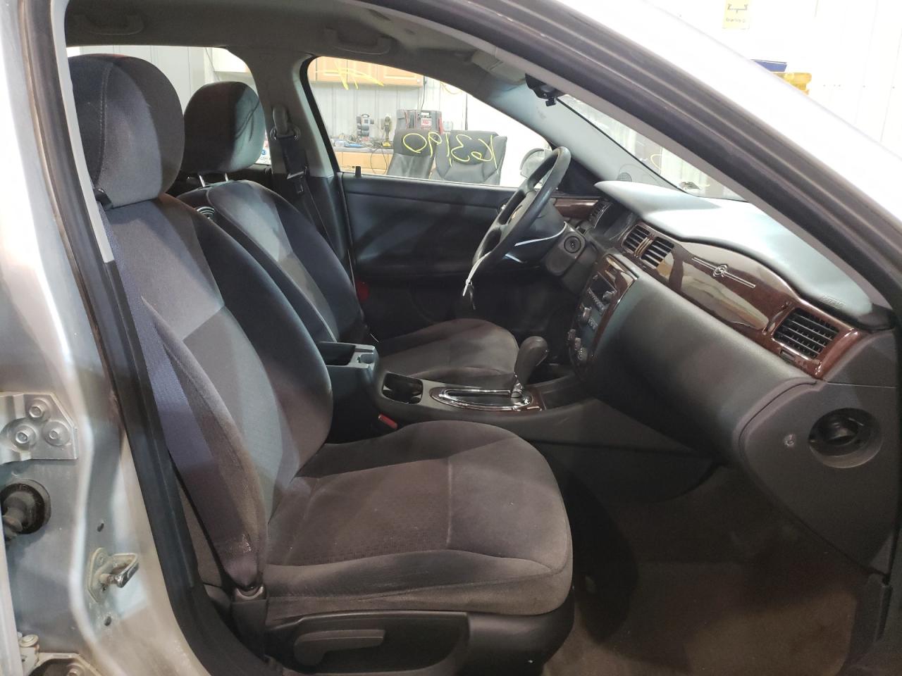 صورة رقم 5 من المزاد - 2011 CHEVROLET IMPALA LS مع VIN 2G1WF5EK7B1129353