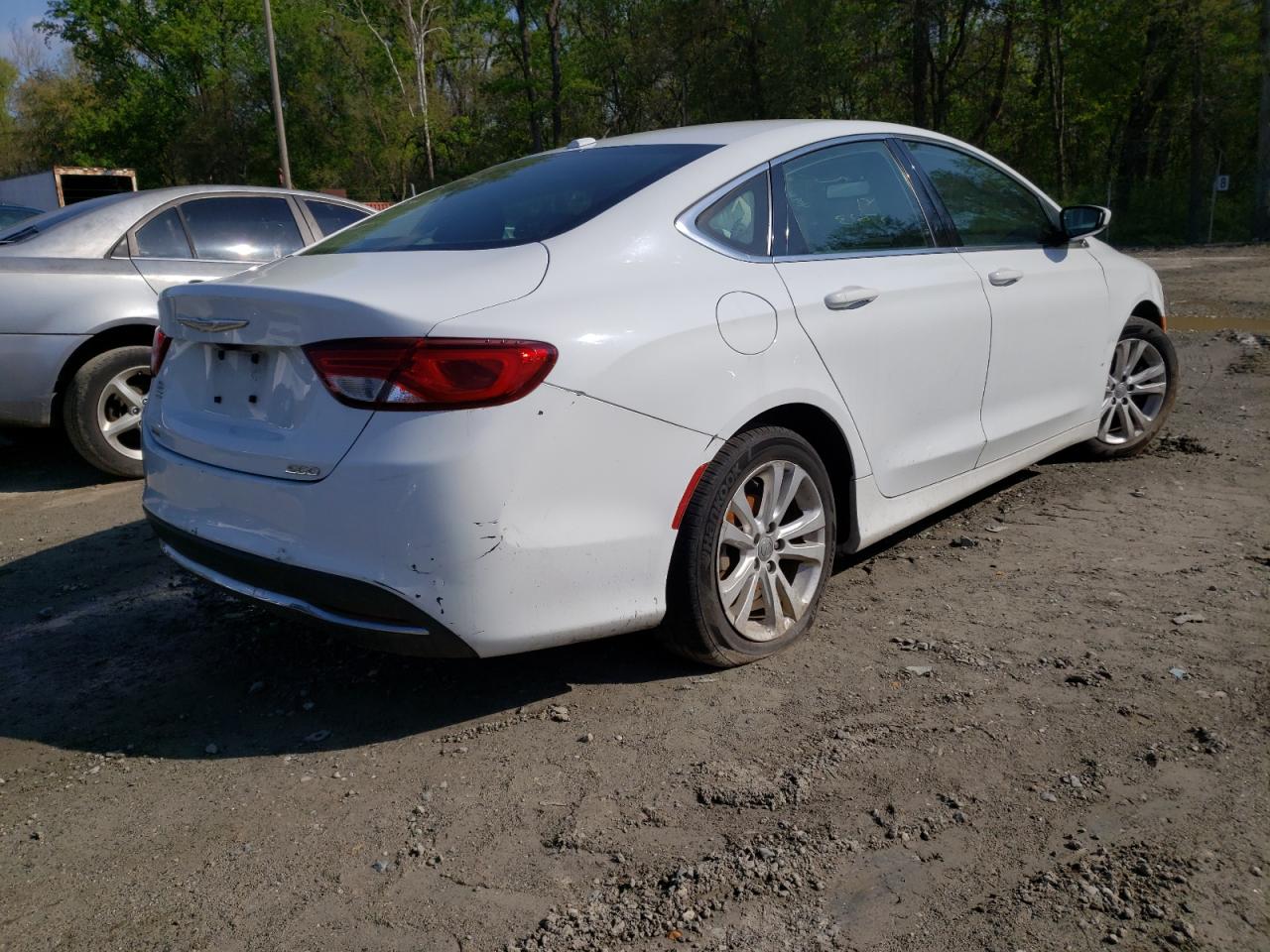 Photo 4 from auction – 2016 CHRYSLER 200 LIMITE with VIN 1C3CCCAB8GN136139