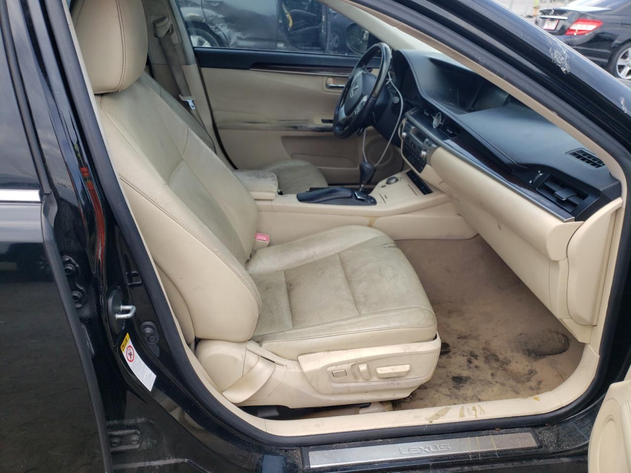 Photo 5 from auction – 2013 LEXUS ES 350 with VIN JTHBK1GG6D2073135