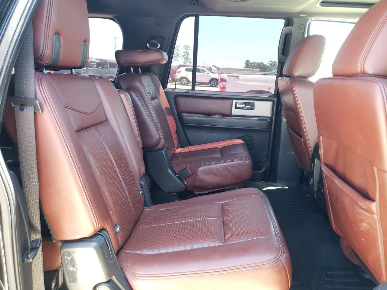 Photo 6 from auction – 2013 FORD EXPEDITION with VIN 1FMJK1H53DEF59700
