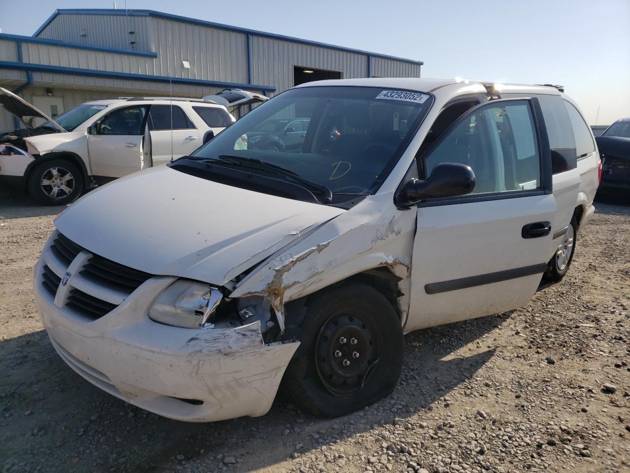 Photo 2 from auction – 2006 DODGE GRAND CARA with VIN 1D4GP24R46B717841