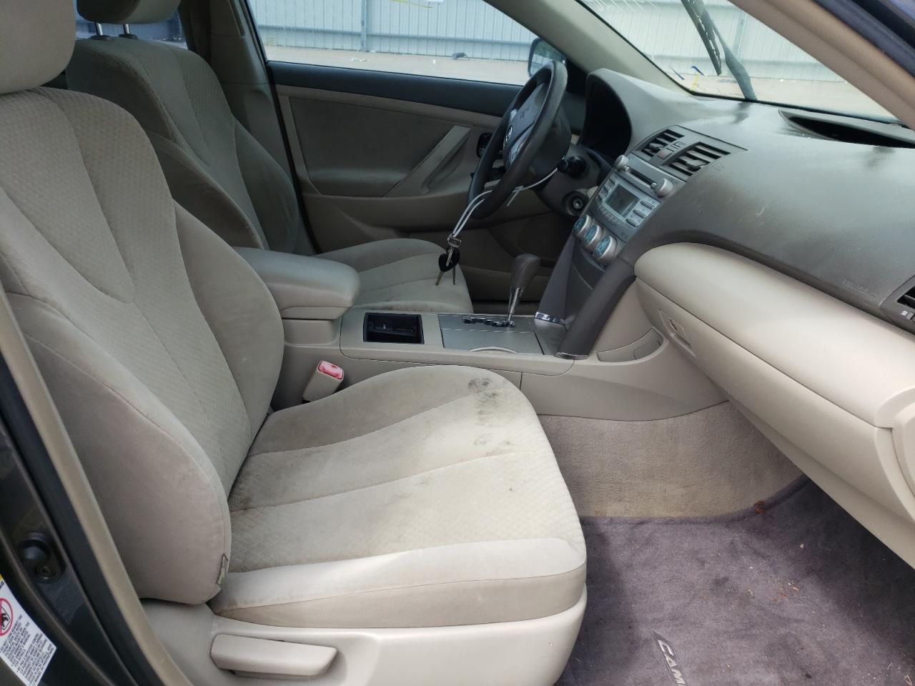 Photo 5 from auction – 2007 TOYOTA CAMRY CE with VIN 4T1BE46K97U003651