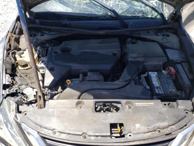 Photo 7 from auction – 2017 NISSAN ALTIMA 2.5 with VIN 1N4AL3AP1HC168948