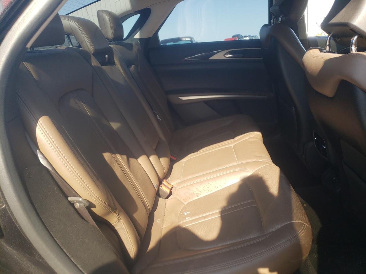 Photo 15 from auction – 2013 LINCOLN MKZ with VIN 3LN6L2GK7DR811574