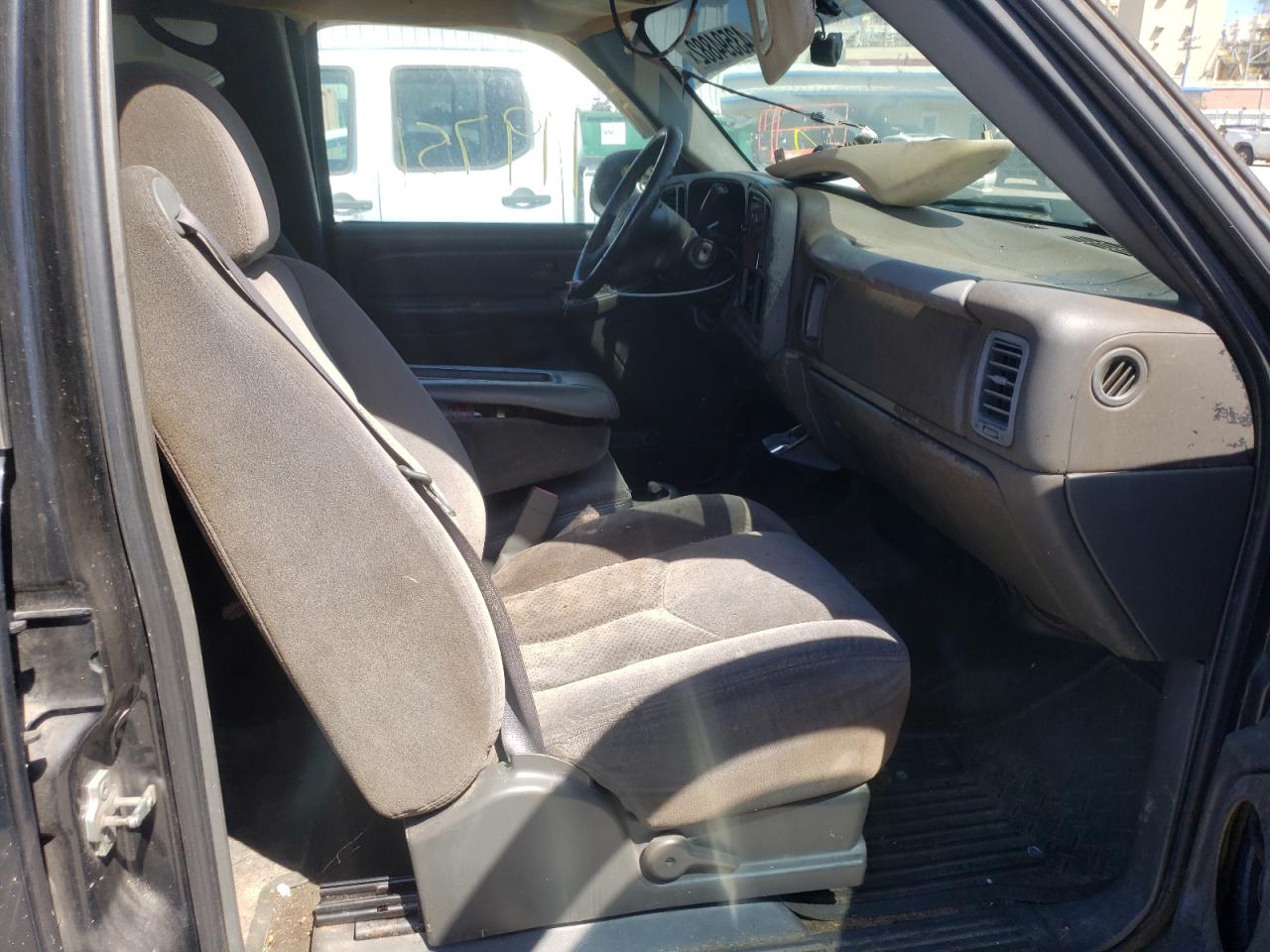 Photo 5 from auction – 2006 CHEVROLET SILVERADO with VIN 2GCEC13T161197444